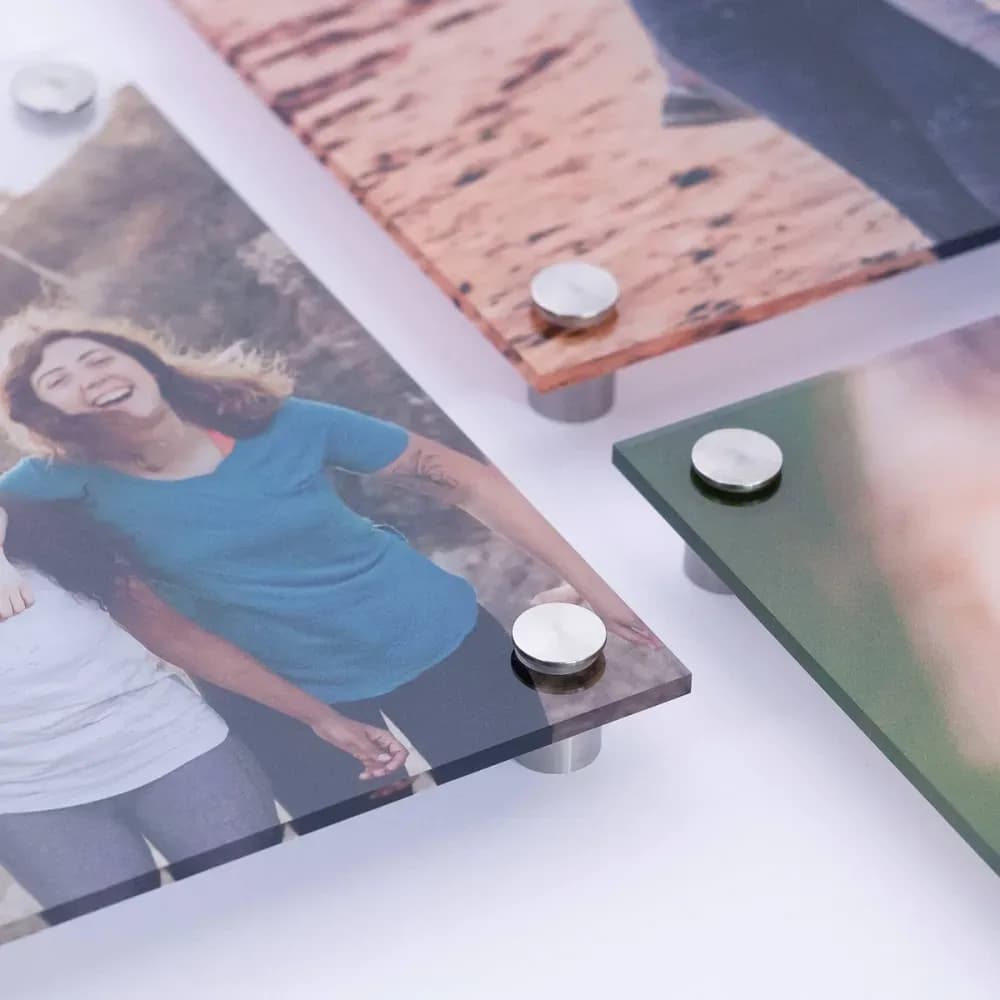 Acrylic prints with your own image with a graphic image